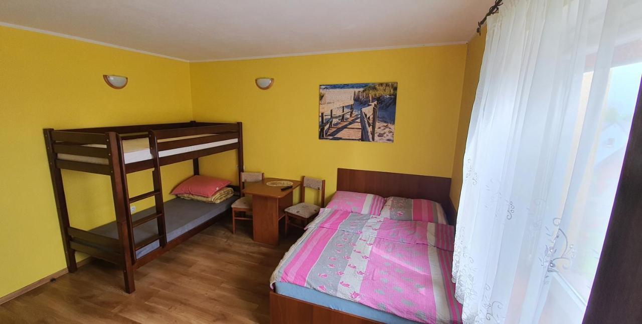 Władysławowo Pokoje Goscinne Pryzmat מראה חיצוני תמונה