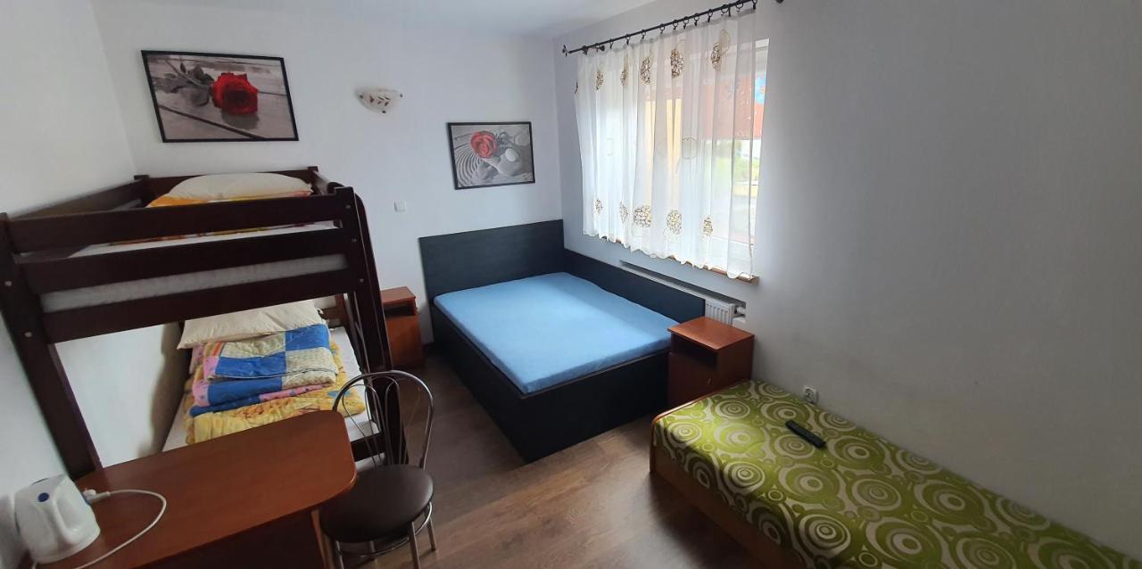 Władysławowo Pokoje Goscinne Pryzmat מראה חיצוני תמונה